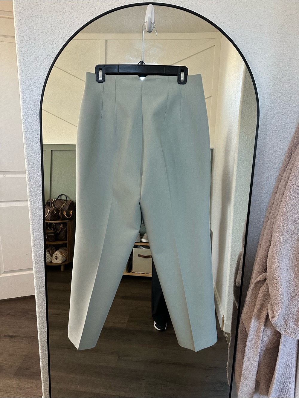 Zara High-Rise Tailored Women's Trousers in Light Sage - Picture 2 of 3